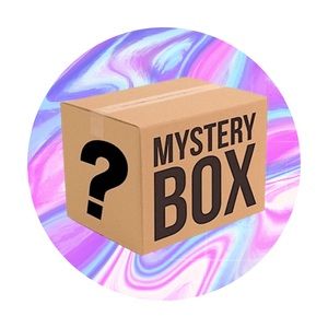 Women’s Spring/Summer Clothing Mystery Box 🎊